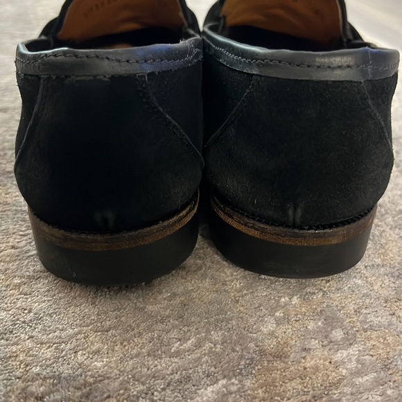 Mens vintage suede Ferragamo loafers - Picture 4 of 15